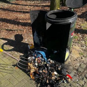 Mehr über den Artikel erfahren F1 – Mülleimerbrand