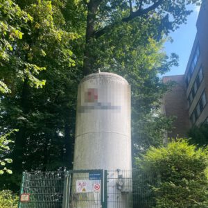 Mehr über den Artikel erfahren F2 – Weißer Rauch